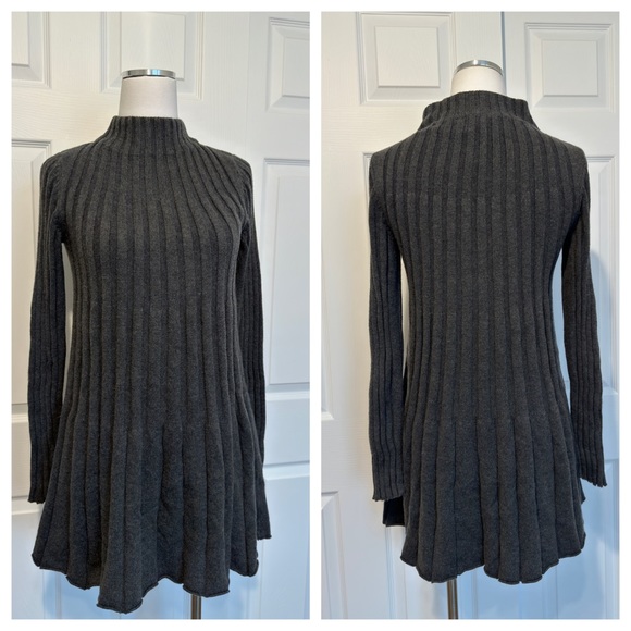 Rosie Nierra Thelma Tunic Gray NWT - Picture 2 of 6